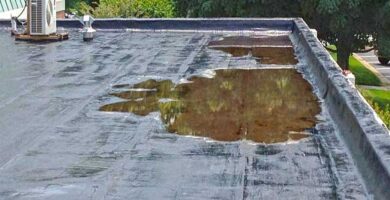 estanca el agua en el techo
